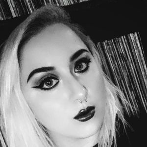 Meet your Posher, Summer